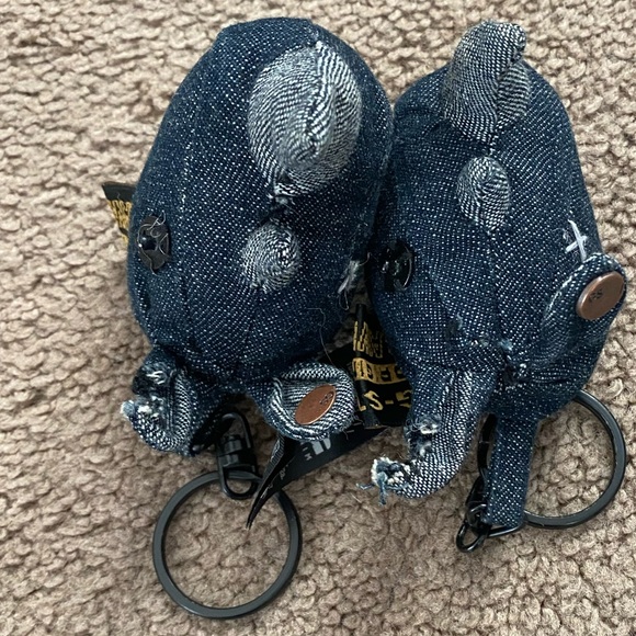 2 G-Star Denim keychains - Picture 2 of 3